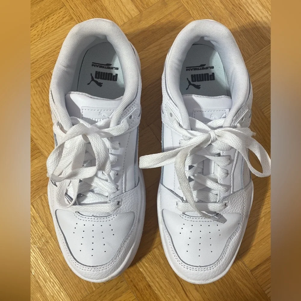 Women’s Puma Slipstream Athletic Comfy White Running Shoes Sneakers Size 6.5 - Picture 4 of 7
